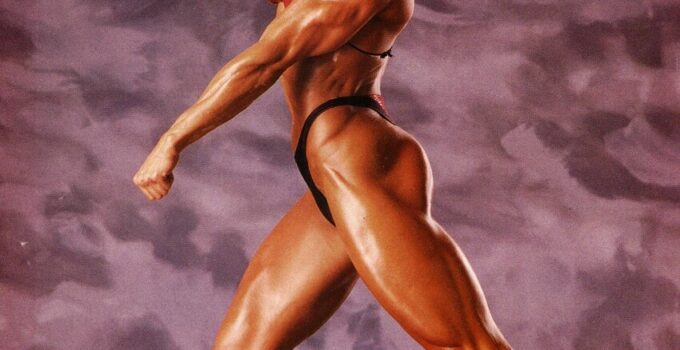 Tonya Knight flexing her awesome muscles in a bodybuilding photo shoot