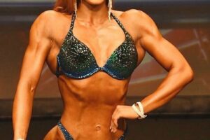 Franziska Lohberger posing on the bikini stage