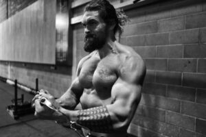 Jason Mamoa Physique