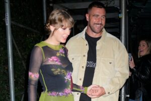 Taylor Swift organise une soirée étoilée dans son manoir de Rhode Island