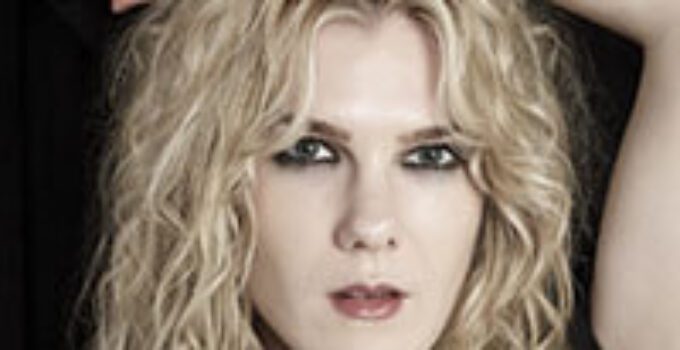 Lily Rabe